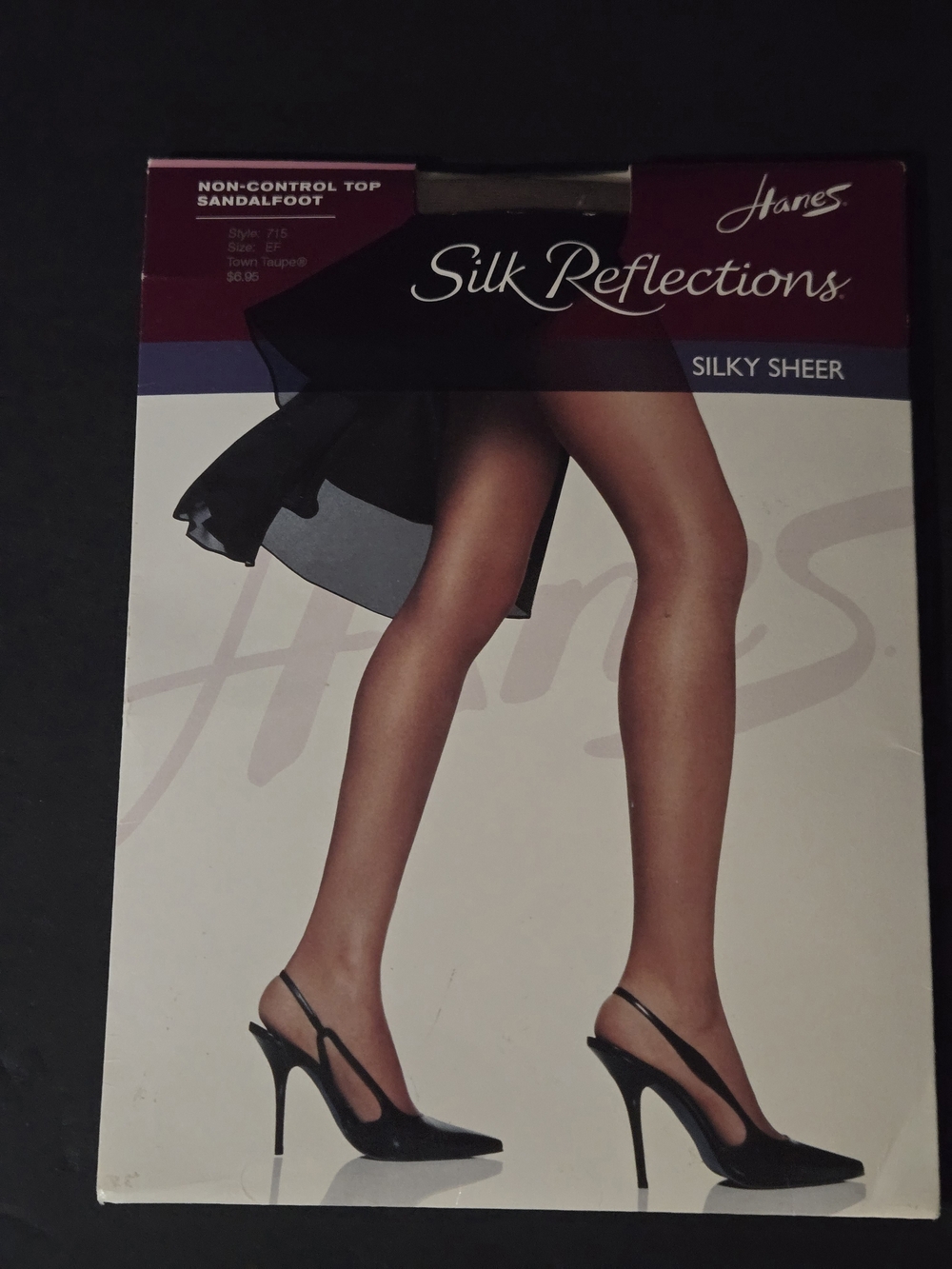 Hanes Silk Reflections Sheer Black Sandalfoot Hosiery
